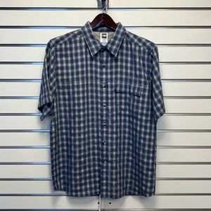 North Face lightweight short sleeve button down size Medium